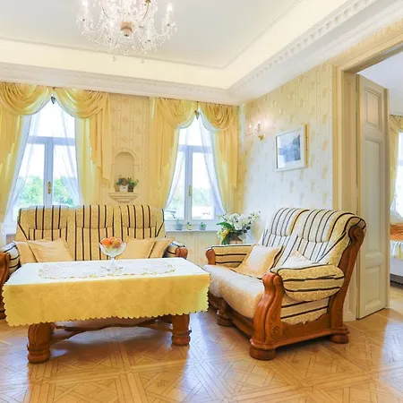 Apartman Nostalgia Karlovy Vary Exterior photo